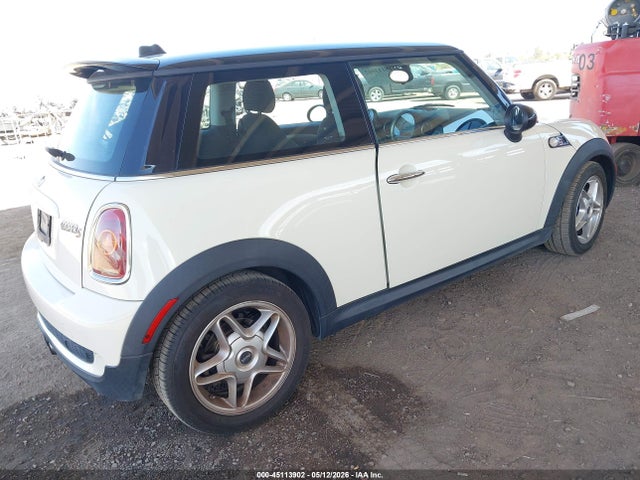 45113902 :رقم المزاد ، WMWMF7C50ATZ69214 vin ، 2010 Mini Cooper S مزاد بيع
