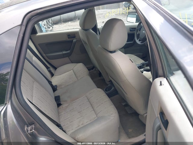 Продажа на аукционе авто 2011 Ford Focus Se, vin: 1FAHP3FNXBW120395, номер лота: 45113906