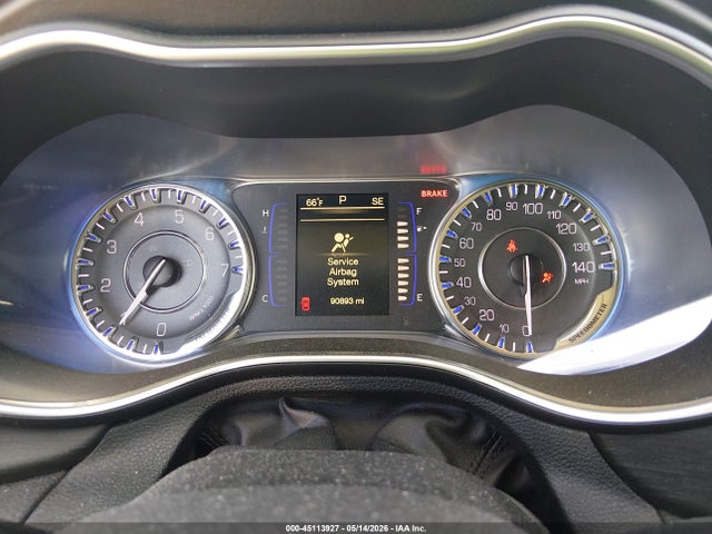 2016 Chrysler 200 Limited მანქანა იყიდება აუქციონზე, vin: 1C3CCCAB7GN172825, აუქციონის ნომერი: 45113927