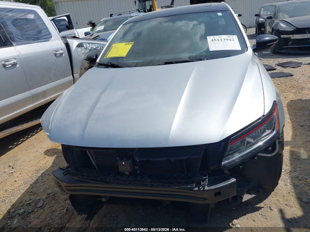 2018 Volkswagen Passat 3.6l V6 Gt მანქანა იყიდება აუქციონზე, vin: 1VWJM7A39JC025311, აუქციონის ნომერი: 45113942