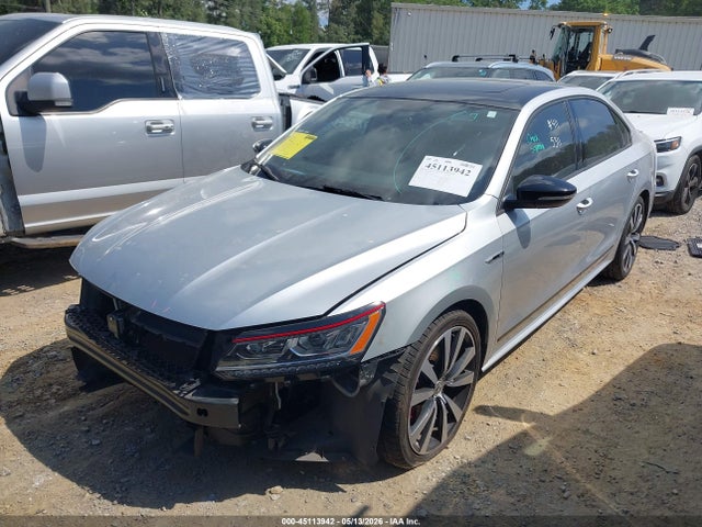 2018 Volkswagen Passat 3.6l V6 Gt მანქანა იყიდება აუქციონზე, vin: 1VWJM7A39JC025311, აუქციონის ნომერი: 45113942