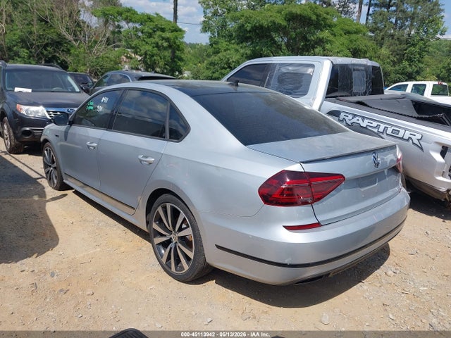 2018 Volkswagen Passat 3.6l V6 Gt მანქანა იყიდება აუქციონზე, vin: 1VWJM7A39JC025311, აუქციონის ნომერი: 45113942