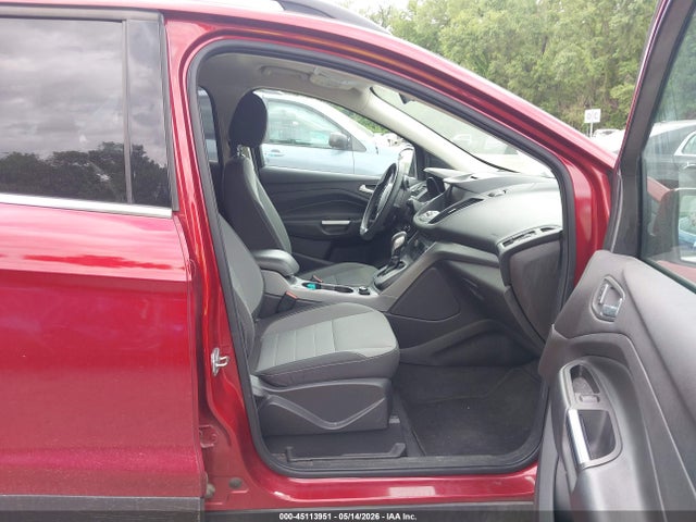 45113951 :رقم المزاد ، 1FMCU0GX3EUB27258 vin ، 2014 Ford Escape Se مزاد بيع