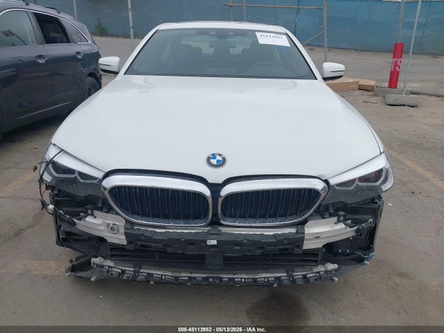 WBAJA9C59JB251132 BMW 530e Iperformance