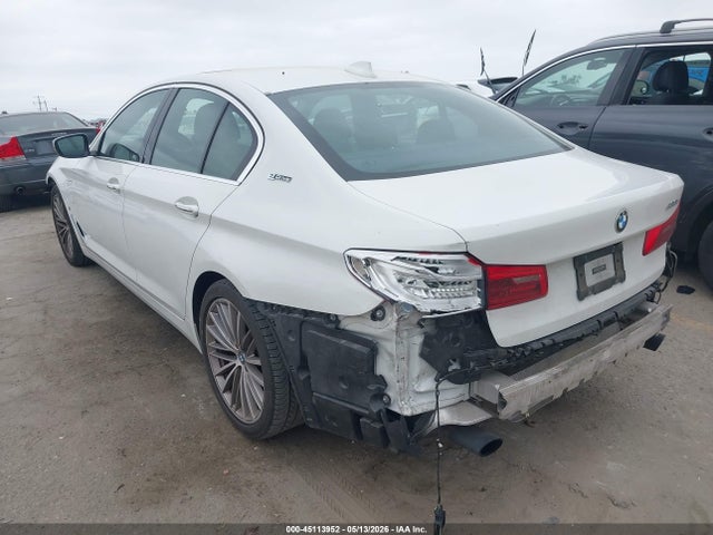 WBAJA9C59JB251132 BMW 530e Iperformance
