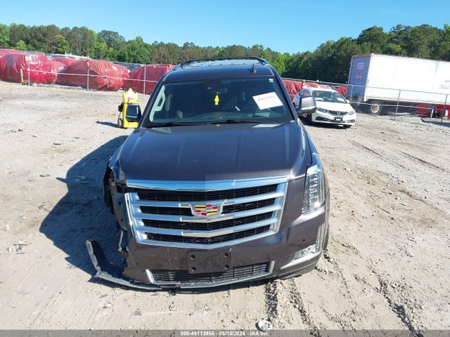 45113955 :رقم المزاد ، 1GYS4HKJXHR172765 vin ، 2017 Cadillac Escalade Esv Luxury مزاد بيع