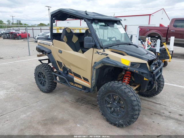 Polaris General Xp 1000 Deluxe Ride Command 2021 3NSGXJ999MH658122 zdjęcie główne