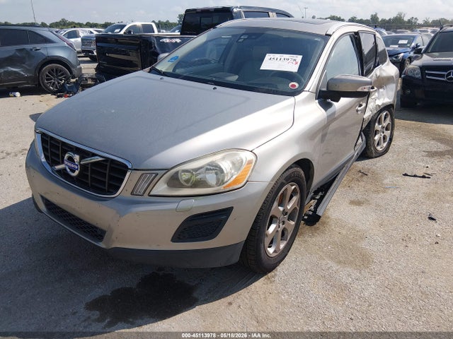 2011 Volvo Xc60 3.2/3.2 R-design მანქანა იყიდება აუქციონზე, vin: YV4952DL8B2140844, აუქციონის ნომერი: 45113978