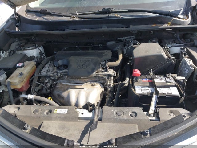 JTMZFREV7JJ744981 Toyota RAV4 LE