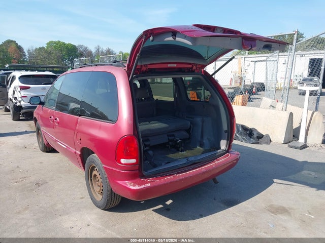 45114049 :رقم المزاد ، 1B4GP45G6XB573102 vin ، 1999 Dodge Caravan Se مزاد بيع