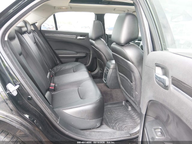 45114055 :رقم المزاد ، 2C3CCAAG2HH617854 vin ، 2017 Chrysler 300 Limited مزاد بيع
