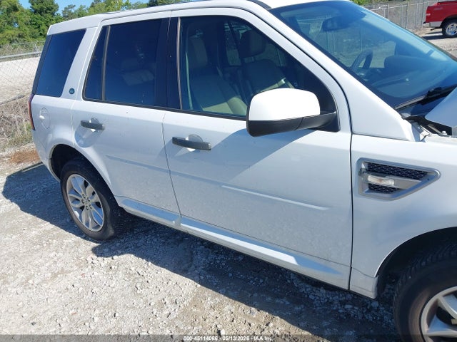45114066 :رقم المزاد ، SALFR2BN5CH281554 vin ، 2012 Land Rover Lr2 مزاد بيع