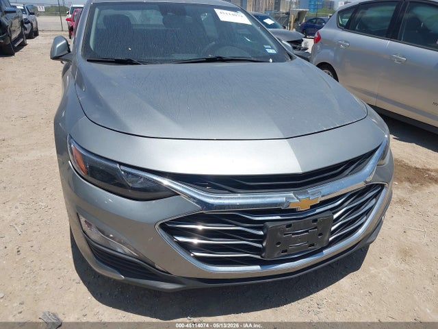 1G1ZD5ST5SF120319 Chevrolet Malibu Fwd 1lt
