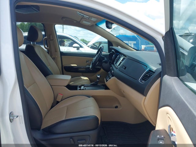 45114116 :رقم المزاد ، KNDME5C10H6343985 vin ، 2017 Kia Sedona Sx Luxury مزاد بيع