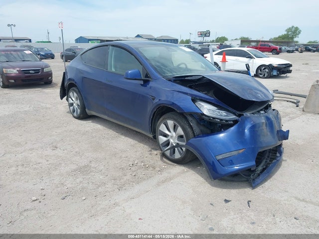 Продажа на аукционе авто 2023 Tesla Model Y Awd/long Range Dual Motor All-wheel Drive, vin: 7SAYGDEE3PA097023, номер лота: 45114144