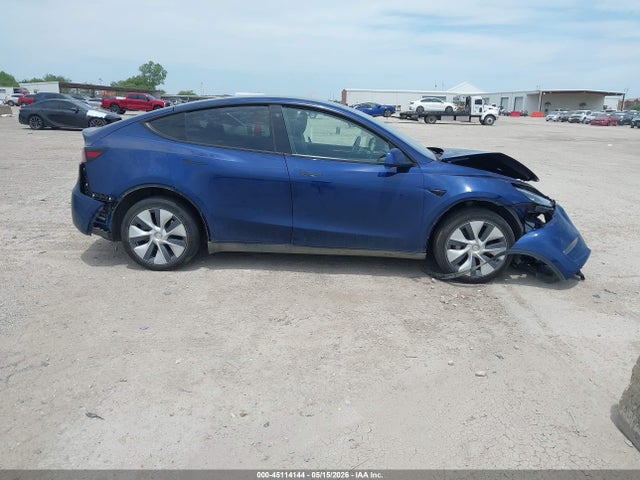 Продажа на аукционе авто 2023 Tesla Model Y Awd/long Range Dual Motor All-wheel Drive, vin: 7SAYGDEE3PA097023, номер лота: 45114144