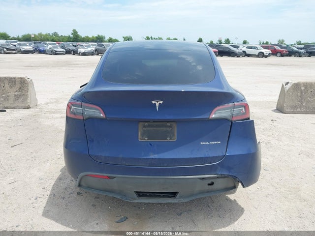 Продажа на аукционе авто 2023 Tesla Model Y Awd/long Range Dual Motor All-wheel Drive, vin: 7SAYGDEE3PA097023, номер лота: 45114144