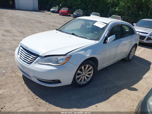 Продажа на аукционе авто 2013 Chrysler 200 Touring, vin: 1C3CCBBBXDN546901, номер лота: 45114183