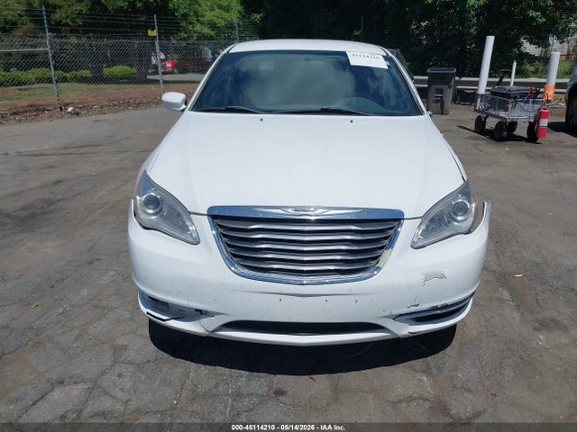 Aukcja sprzedaży 2014 Chrysler 200 Lx, vin: 1C3CCBAB3EN143457, numer aukcji: 45114210