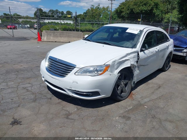Aukcja sprzedaży 2014 Chrysler 200 Lx, vin: 1C3CCBAB3EN143457, numer aukcji: 45114210