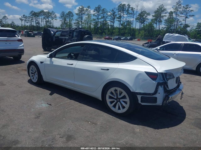 Tesla Model 3 Standard Range Plus Rear-wheel Drive 2021 5YJ3E1EA8MF045569 Image 3