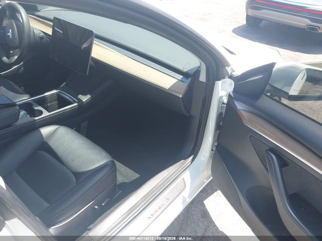 Tesla Model 3 Standard Range Plus Rear-wheel Drive 2021 5YJ3E1EA8MF045569 Image 5