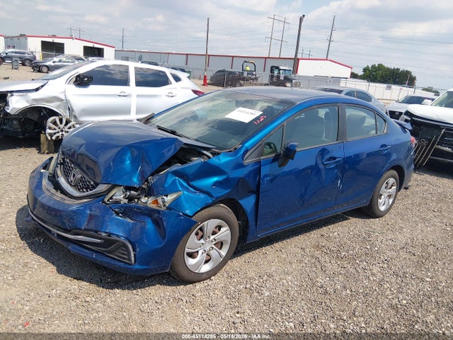 Продажа на аукционе авто 2015 Honda Civic Lx, vin: 2HGFB2F58FH546229, номер лота: 45114285