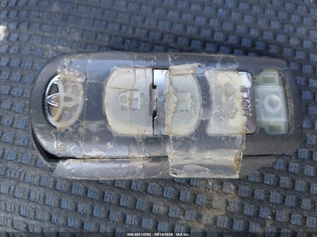 3MYDLBYV9JY306434 Toyota YARIS IA