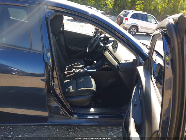 3MYDLBYV9JY306434 Toyota YARIS IA