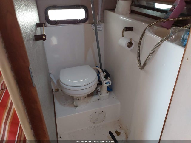 Auction sale of the 1985 Bayliner 25', vin: BLBA65ST1485, lot number: 45114295