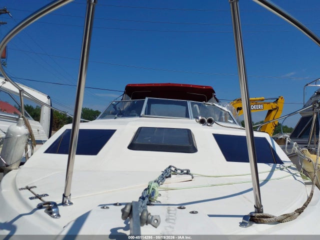 Auction sale of the 1985 Bayliner 25', vin: BLBA65ST1485, lot number: 45114295