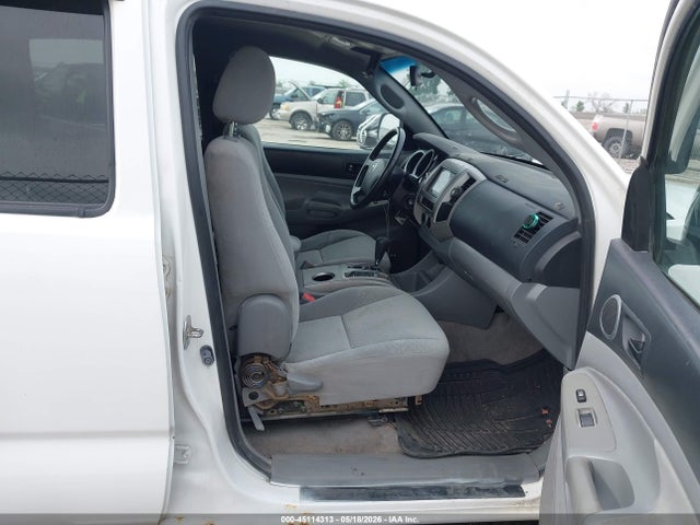 45114313 :رقم المزاد ، 5TELU42N86Z211330 vin ، 2006 Toyota Tacoma Base V6 مزاد بيع