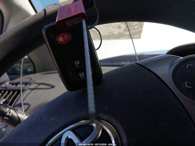 Toyota Prius V Three 2017 JTDZN3EU9HJ072049 Image 11