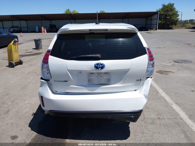 Toyota Prius V Three 2017 JTDZN3EU9HJ072049 Image 17