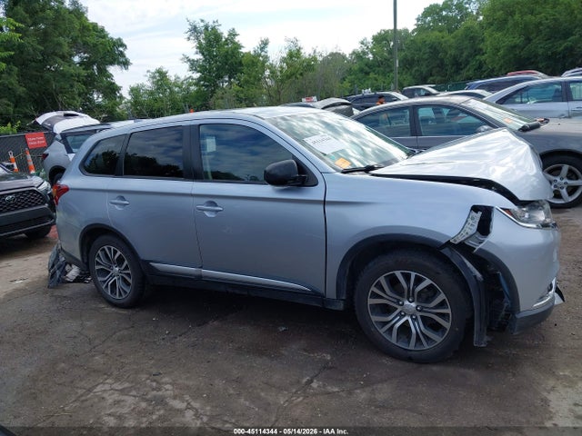 Aukcja sprzedaży 2017 Mitsubishi Outlander Es, vin: JA4AD2A30HZ070130, numer aukcji: 45114344