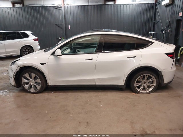 Aukcja sprzedaży 2022 Tesla Model Y Long Range Dual Motor All-wheel Drive, vin: 7SAYGDEE3NF425749, numer aukcji: 45114369