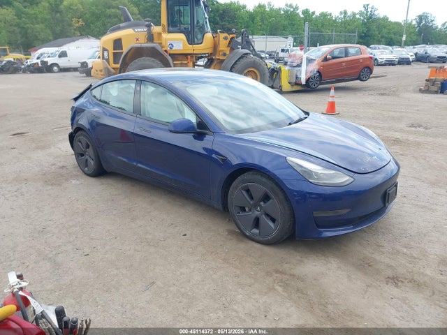 Tesla Model 3 Rear-wheel Drive 2023 5YJ3E1EA1PF490384 головне зображення