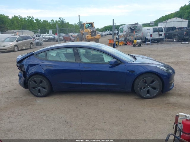 Tesla Model 3 Rear-wheel Drive 2023 5YJ3E1EA1PF490384 Image 13
