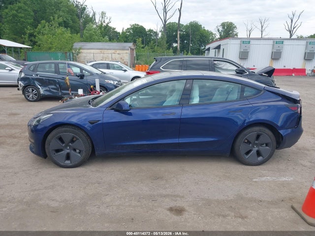 Tesla Model 3 Rear-wheel Drive 2023 5YJ3E1EA1PF490384 Image 14