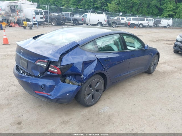 Tesla Model 3 Rear-wheel Drive 2023 5YJ3E1EA1PF490384 Image 4