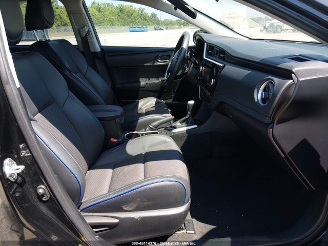 45114376 :رقم المزاد ، 5YFBURHE9JP818819 vin ، 2018 Toyota Corolla Se مزاد بيع