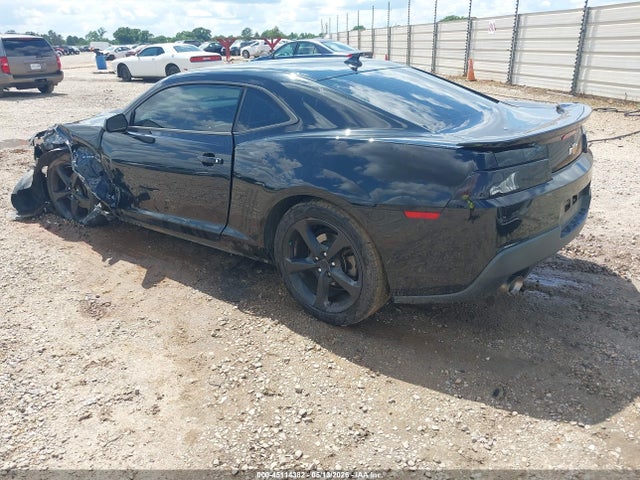 45114382 :رقم المزاد ، 2G1FD1E32F9258387 vin ، 2015 Chevrolet Camaro 1lt مزاد بيع