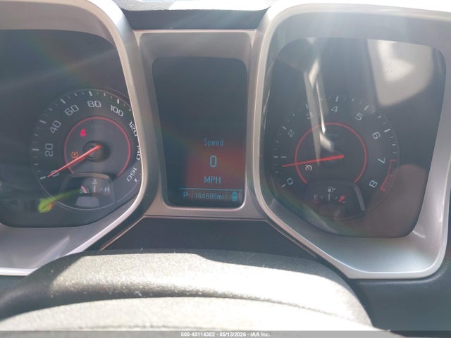 45114382 :رقم المزاد ، 2G1FD1E32F9258387 vin ، 2015 Chevrolet Camaro 1lt مزاد بيع