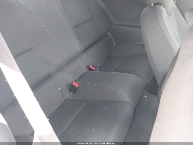 45114382 :رقم المزاد ، 2G1FD1E32F9258387 vin ، 2015 Chevrolet Camaro 1lt مزاد بيع