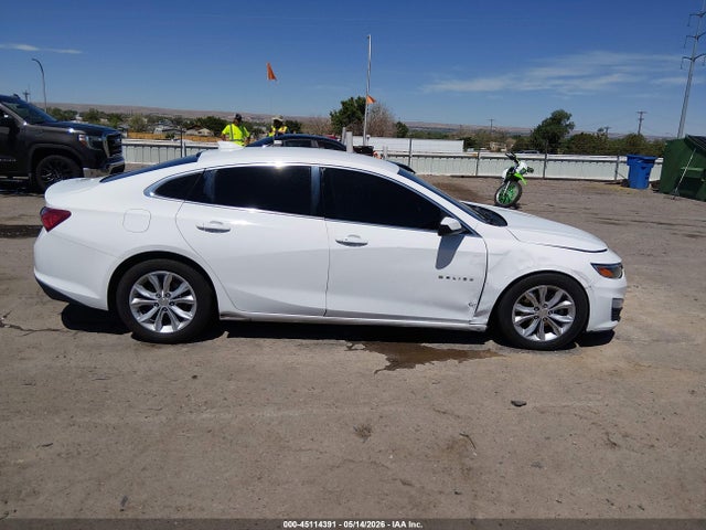 1G1ZD5ST2MF069770 Chevrolet Malibu Fwd Lt