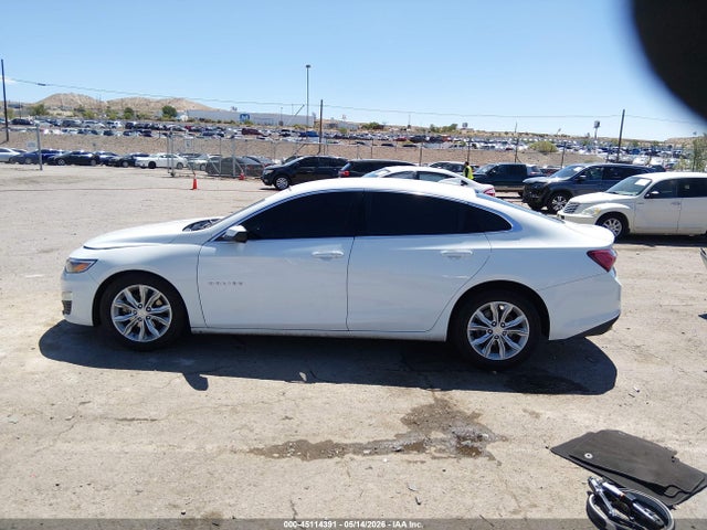 1G1ZD5ST2MF069770 Chevrolet Malibu Fwd Lt