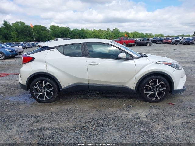 45114402 :رقم المزاد ، NMTKHMBX3JR015785 vin ، 2018 Toyota C-hr Xle مزاد بيع