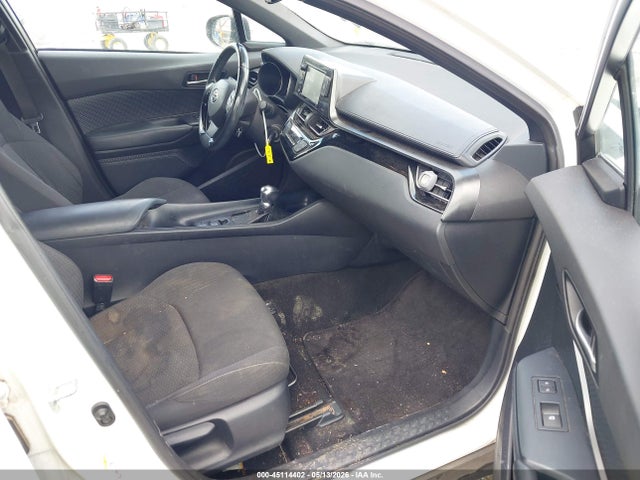 45114402 :رقم المزاد ، NMTKHMBX3JR015785 vin ، 2018 Toyota C-hr Xle مزاد بيع