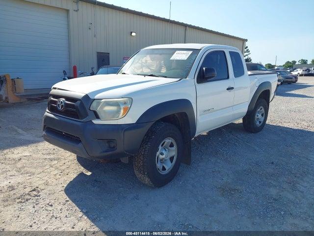 Toyota Tacoma Prerunner 2014 5TFTX4GN0EX034469 Image 2