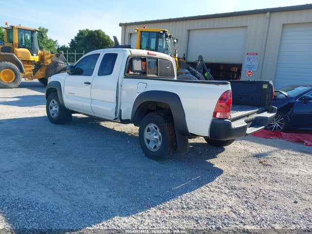 Toyota Tacoma Prerunner 2014 5TFTX4GN0EX034469 Image 3